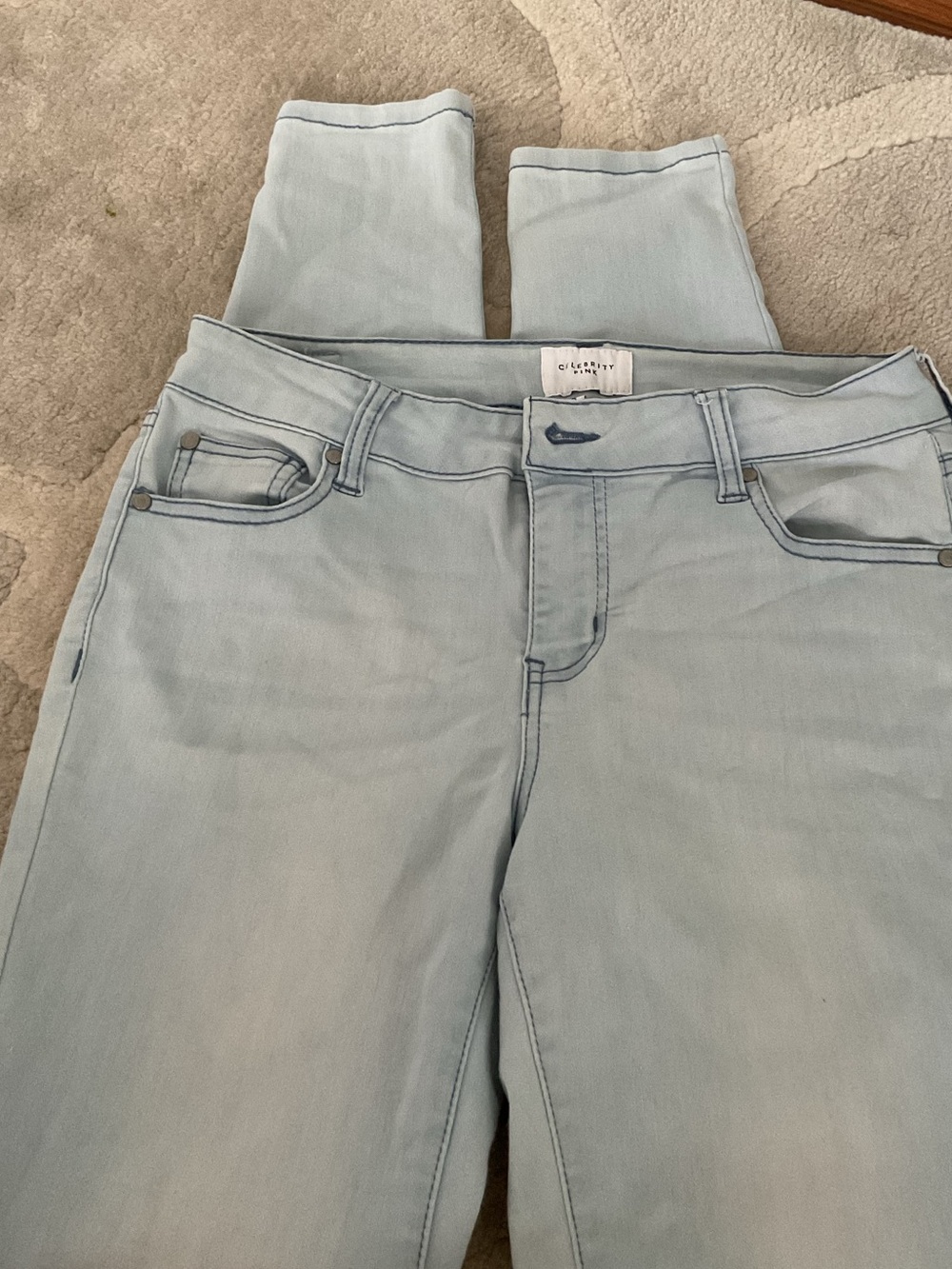 Skinny Light Blue Women’s Jeans - Classic Stretch Denim